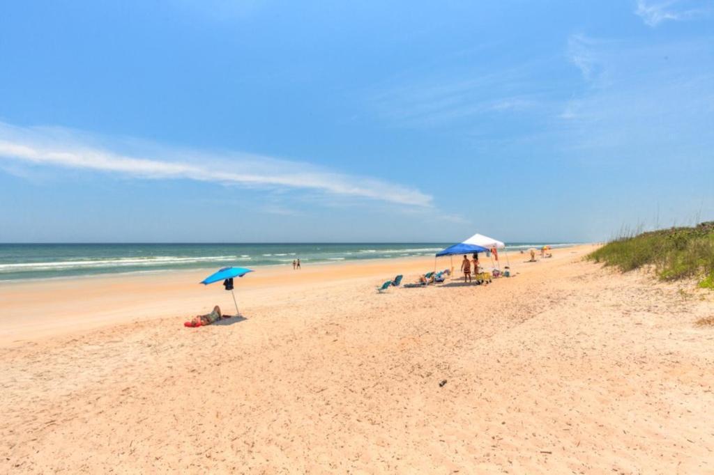 Sea La Vie Beach Oceanfront Patio Pet Friendly Джексонвілл-Біч Екстер'єр фото